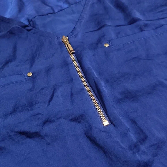 Apt. 9 Cobalt Blue Silky Flowy Blouse with Gold Hardware Size XL - Picture 5 of 9